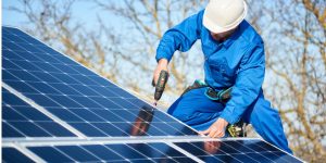 Installation Maintenance Panneaux Solaires Photovoltaïques à Vertheuil